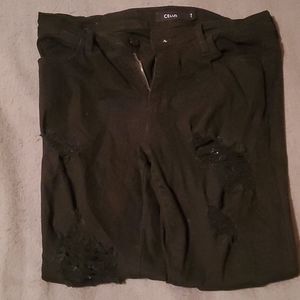 Black ripped skinny jeans